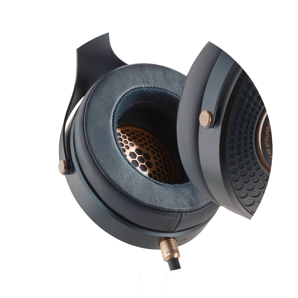 Closed Headphones Focal