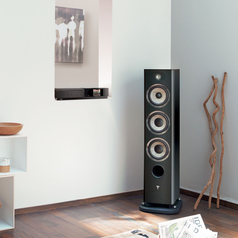 Focal Aria 926 Naim Uniti Star amplifier